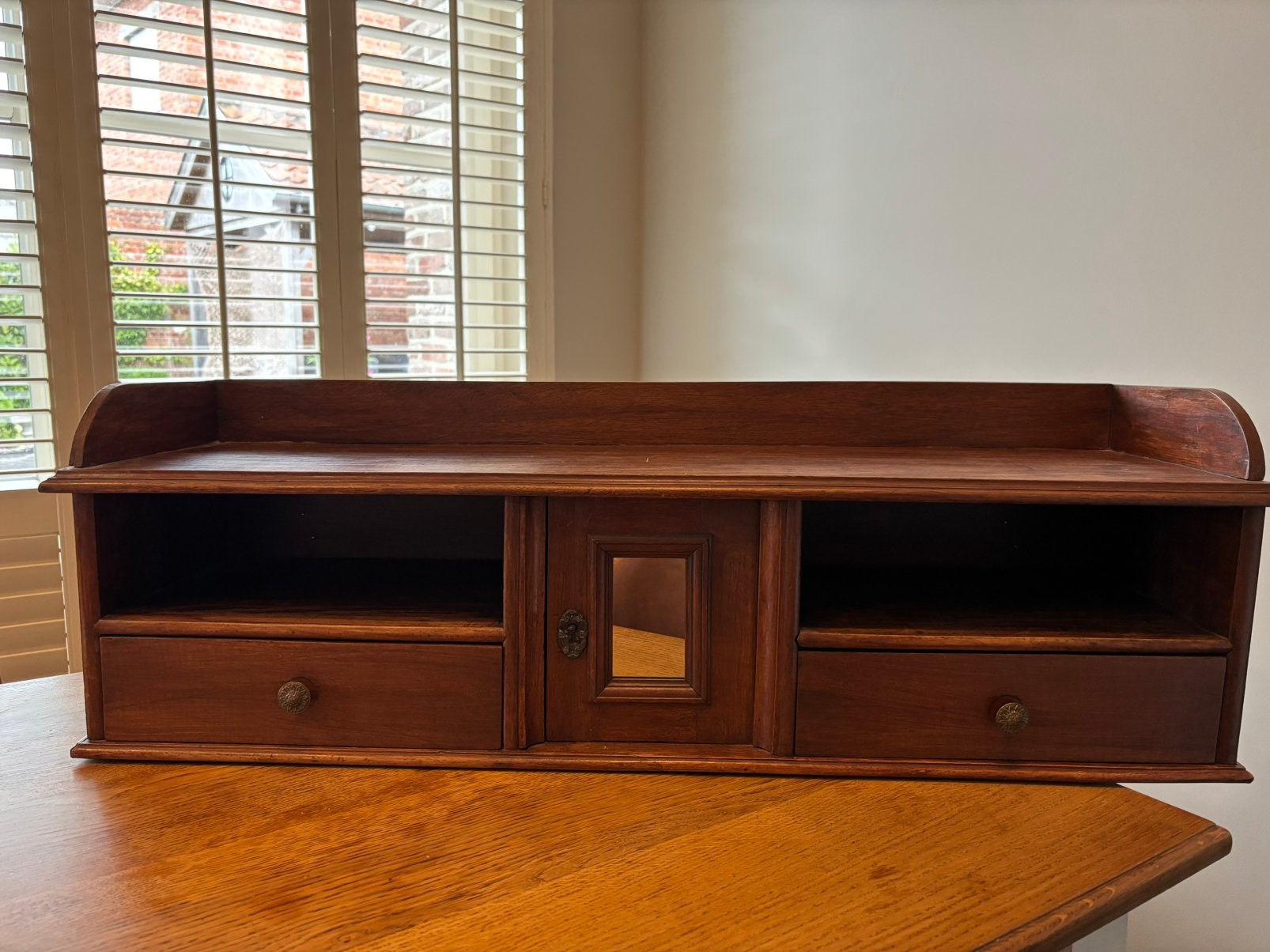 Brocante hangkastje, Huis en Inrichting, Ophalen, Gebruikt