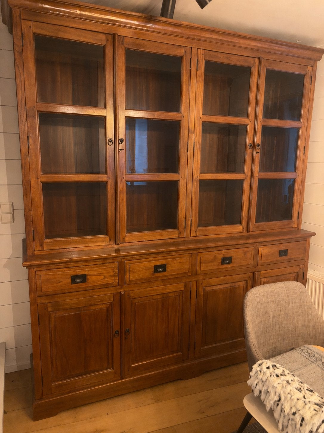 Meuble vaisselier bois massif, Enlèvement, Comme neuf, Verre, Avec porte(s)