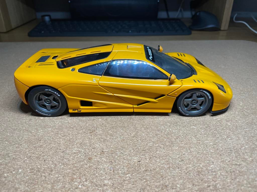 Mclaren F1 GTR UT models, Ophalen of Verzenden, Zo goed als nieuw