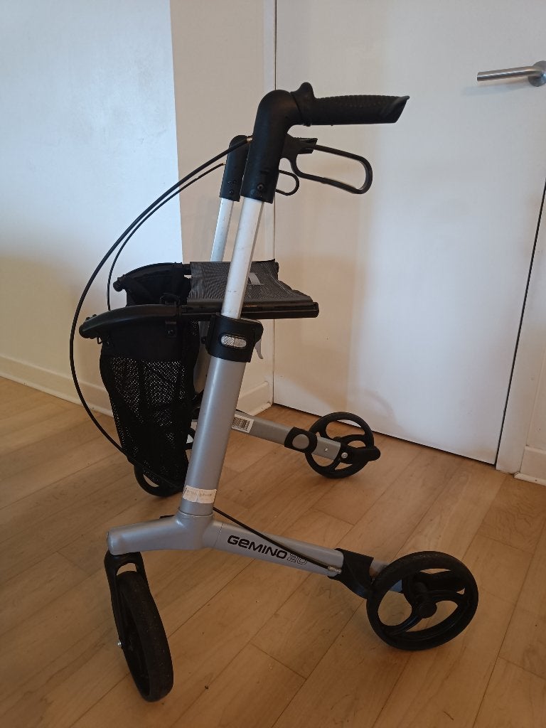 Rollator, Diversen, Rollators, Ophalen, Lichtgewicht, Zo goed als nieuw