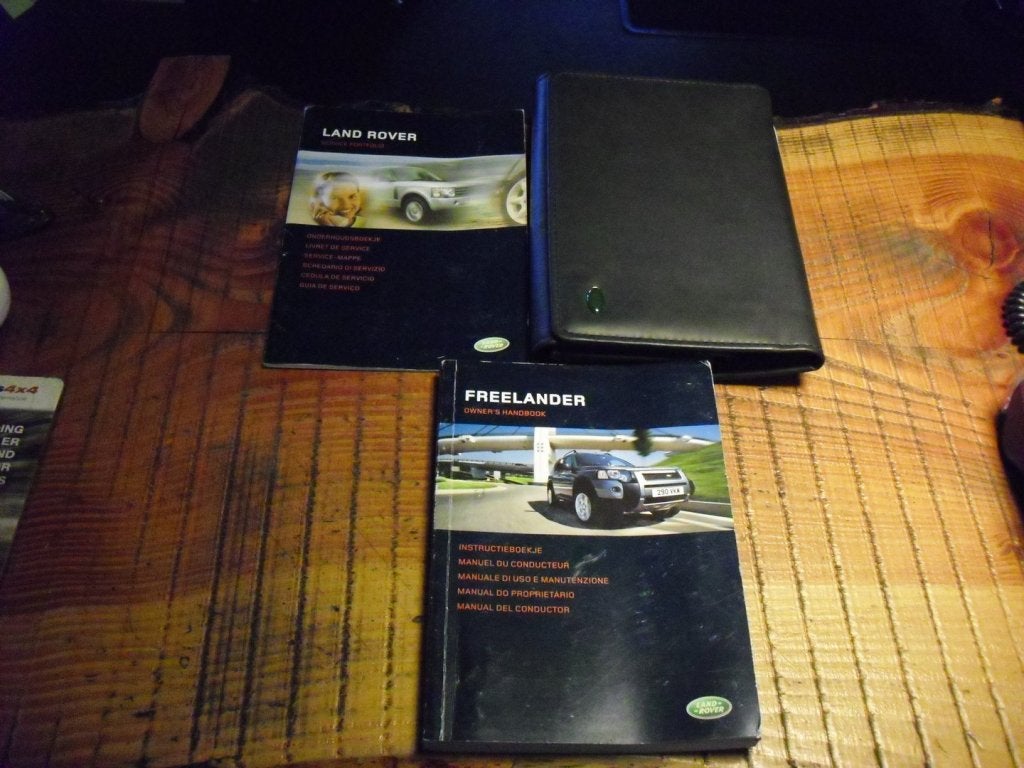 Instructieboek 144 Freelander 1 2.5 V6 NED met map, Autos : Divers, Modes d'emploi & Notices d'utilisation