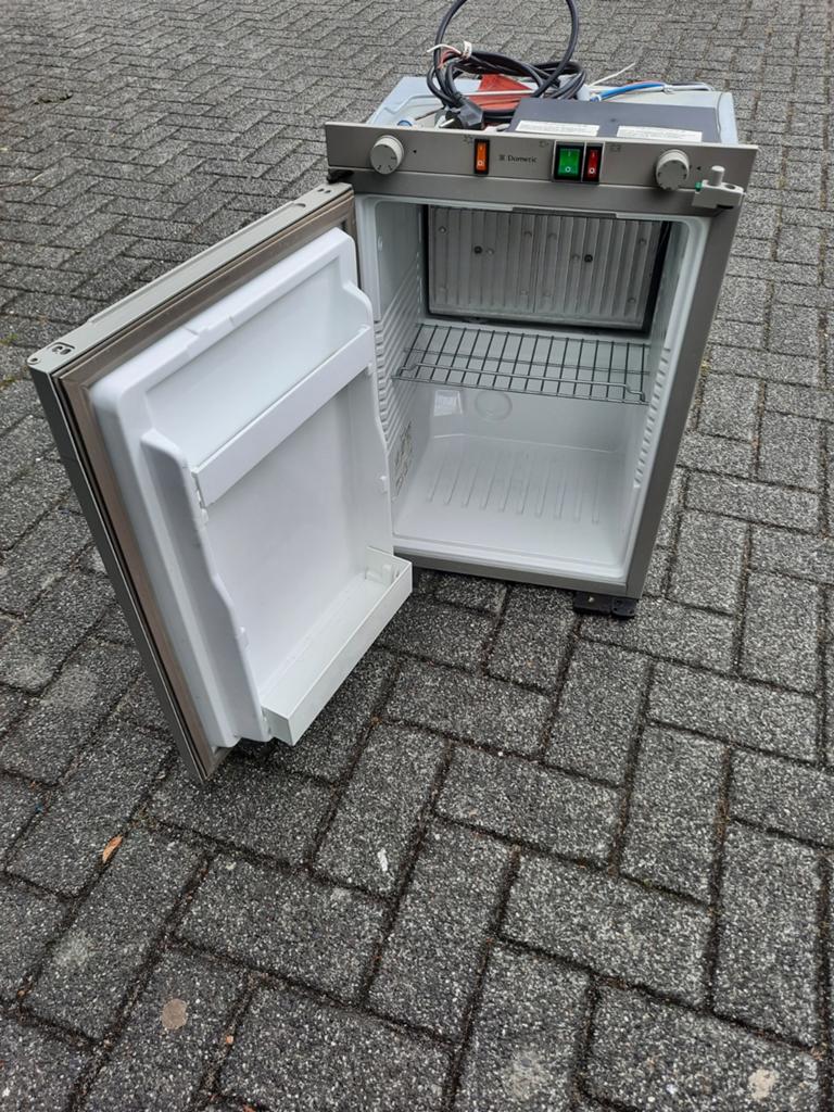 Dometic RM-4181 camper boot inbouw koelkast op gas 12v 220v, Ophalen of Verzenden