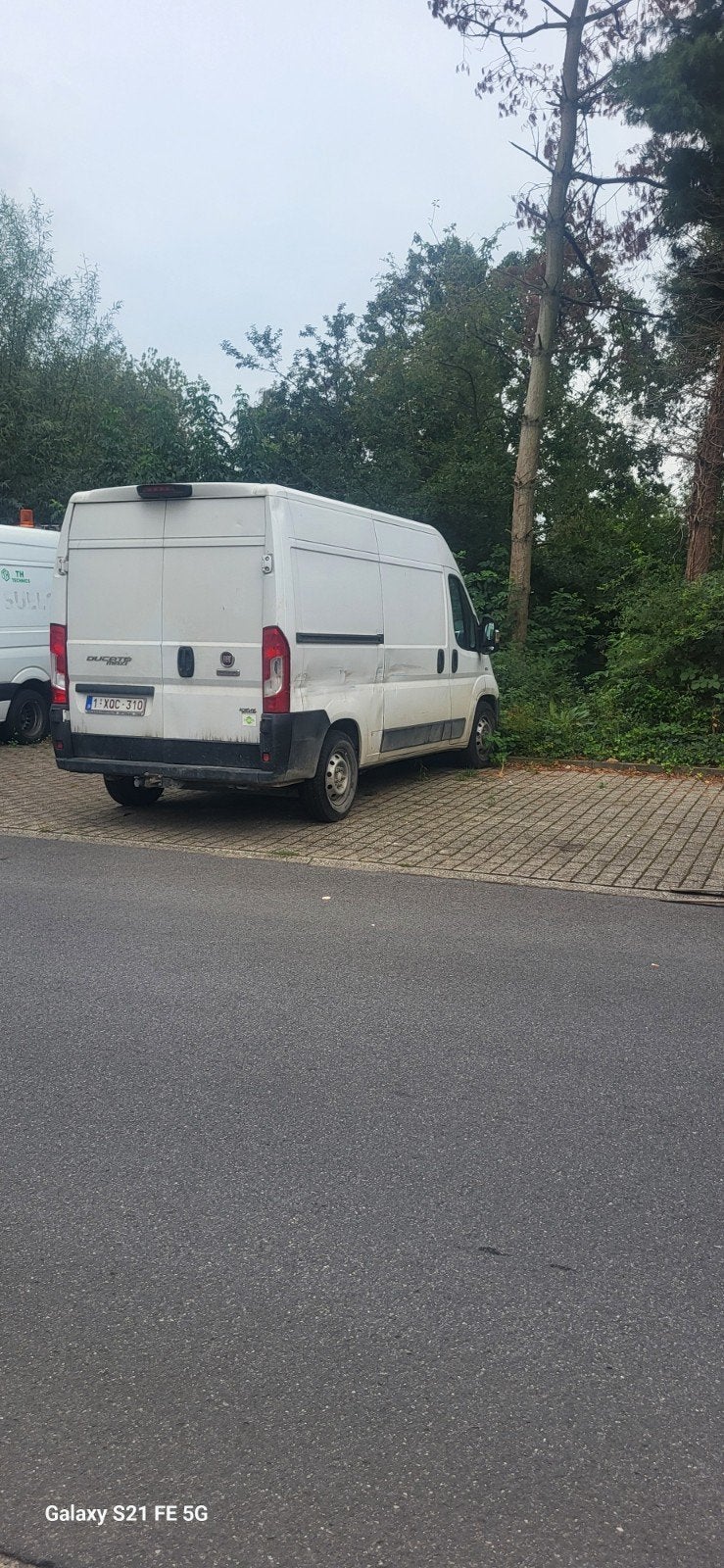 fiat ducato rijd nog pistons zijn versleten voor export, Autos, Euro 6, 3 places, Boîte manuelle, Particulier