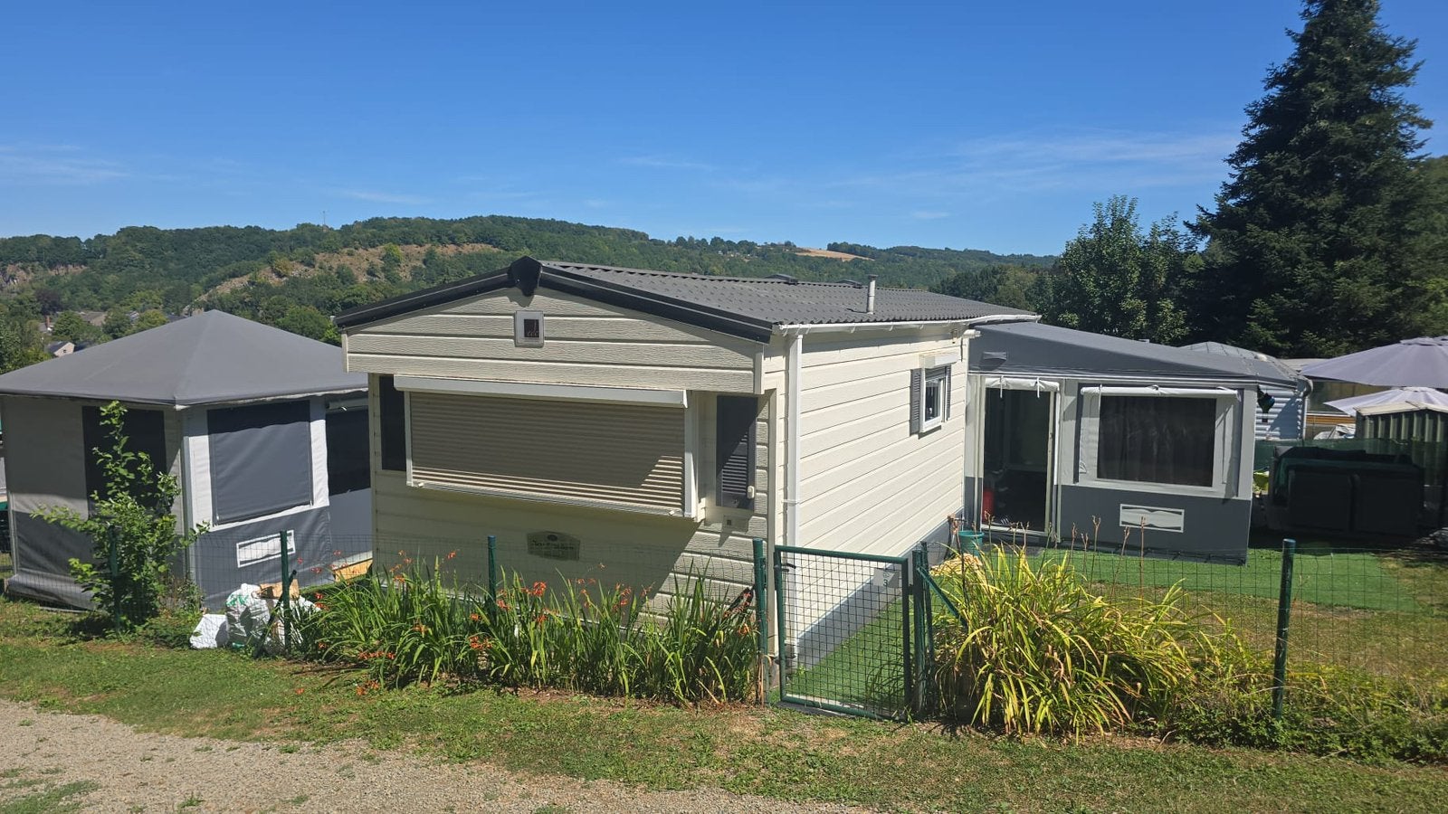 Stacaravan in perfecte staat Ardennen