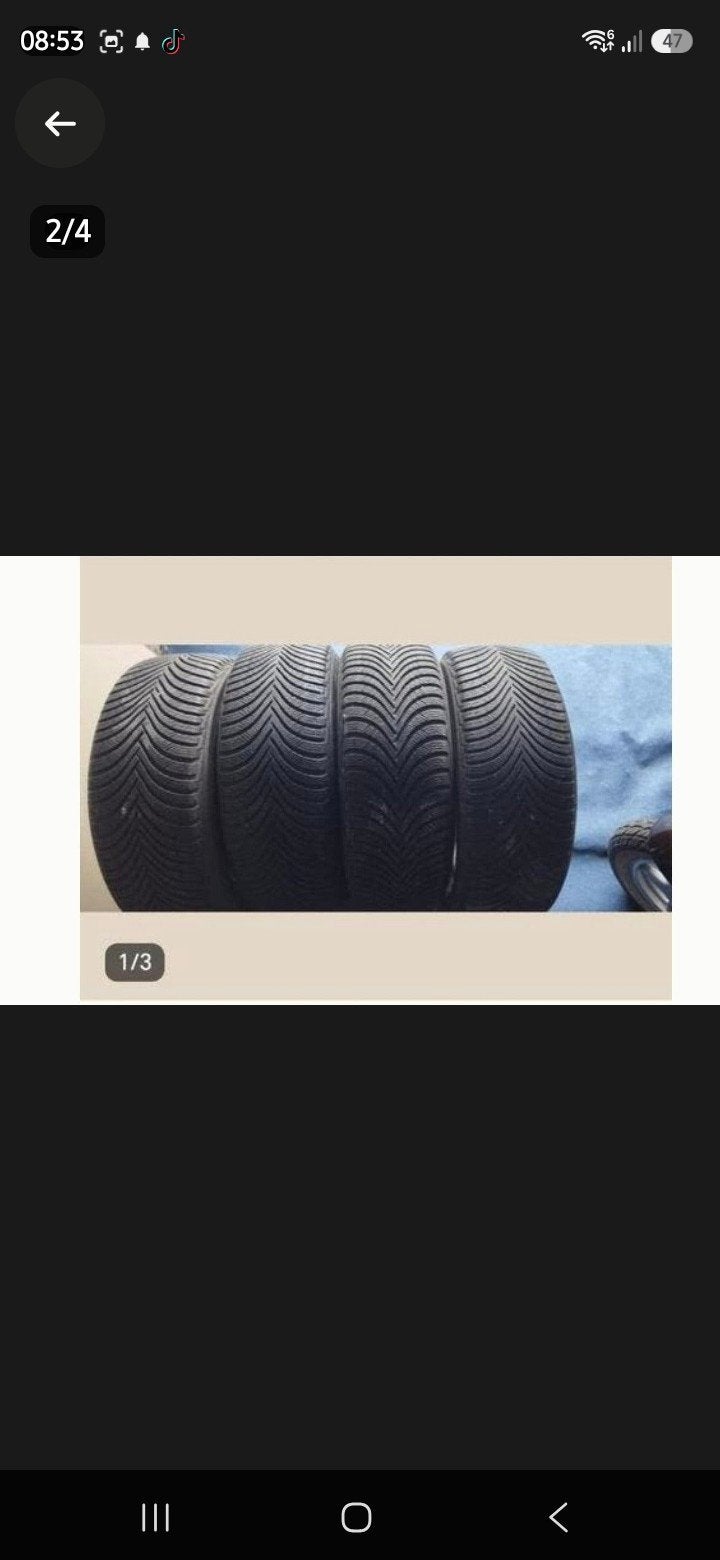 a vendre pneus Michelin, Autos : Pièces & Accessoires, Pneus hiver, 205 mm, Pneu(s), Enlèvement