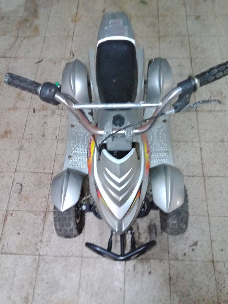 Pocket quad 50cc. Marque (Scorpion) Panne inconnue