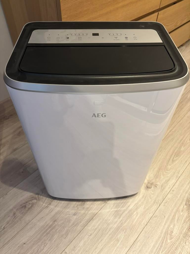 Climatiseur portable AEG, Elektronische apparatuur, Airco's, Ophalen, Zo goed als nieuw, Mobiele airco