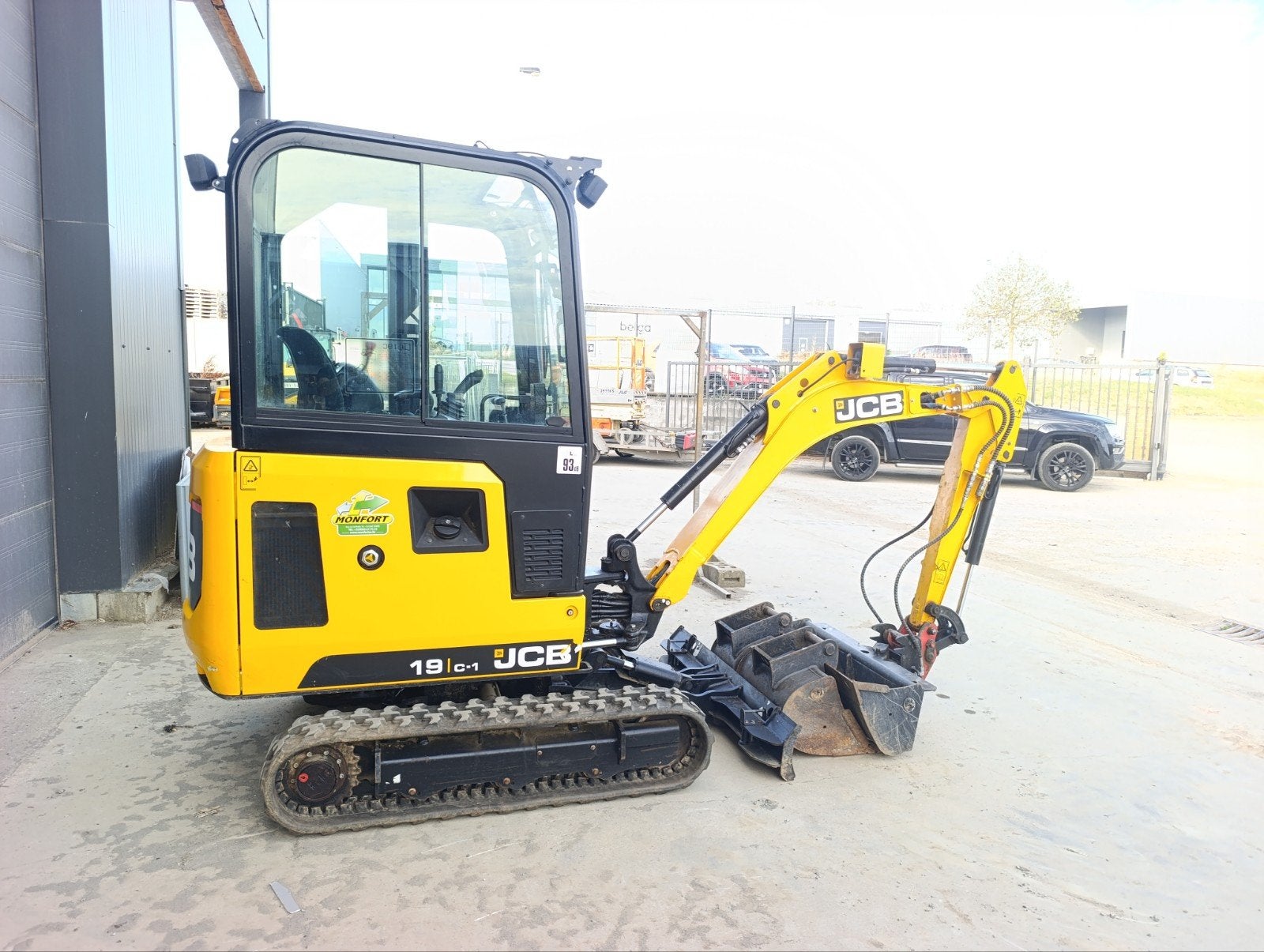 mini pelle jcb 1t9, Enlèvement