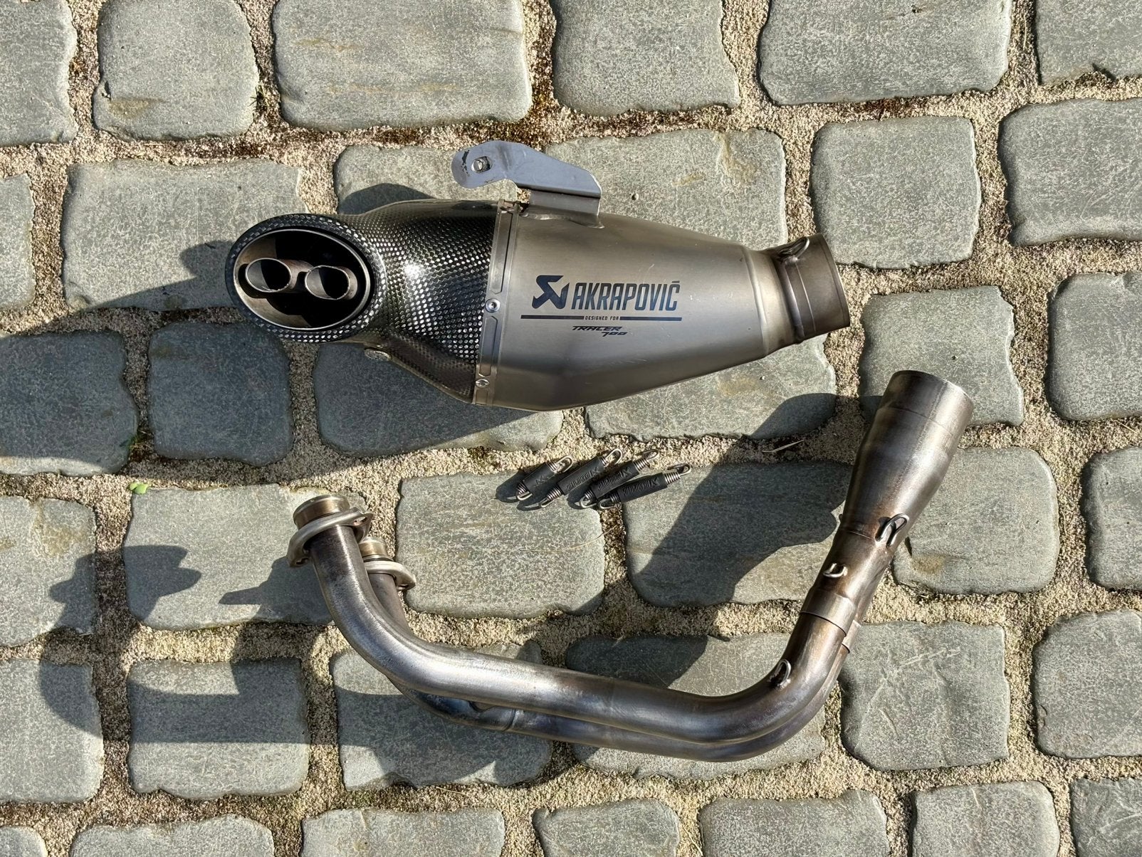 Akrapovič Titanium Full System – Yamaha MT-07 / Tracer 700, Enlèvement, Utilisé