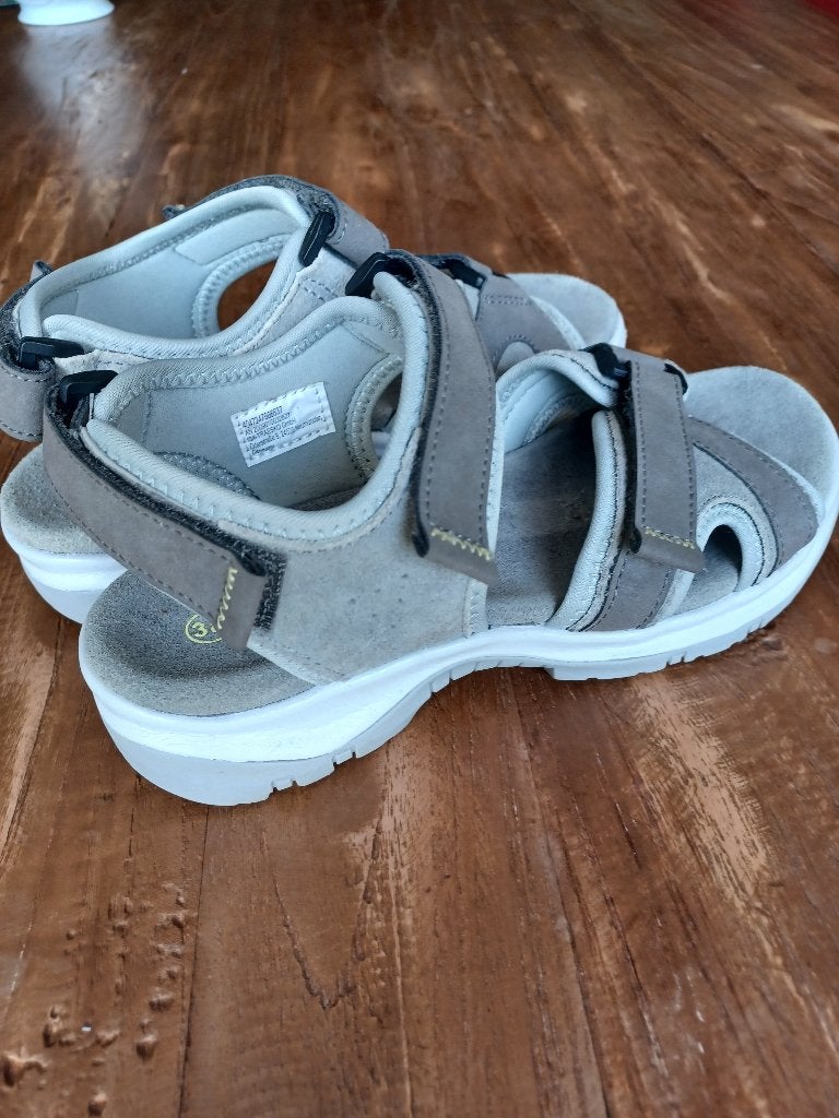 Nieuwe wandelsandalen maat 38, Ophalen, Nieuw