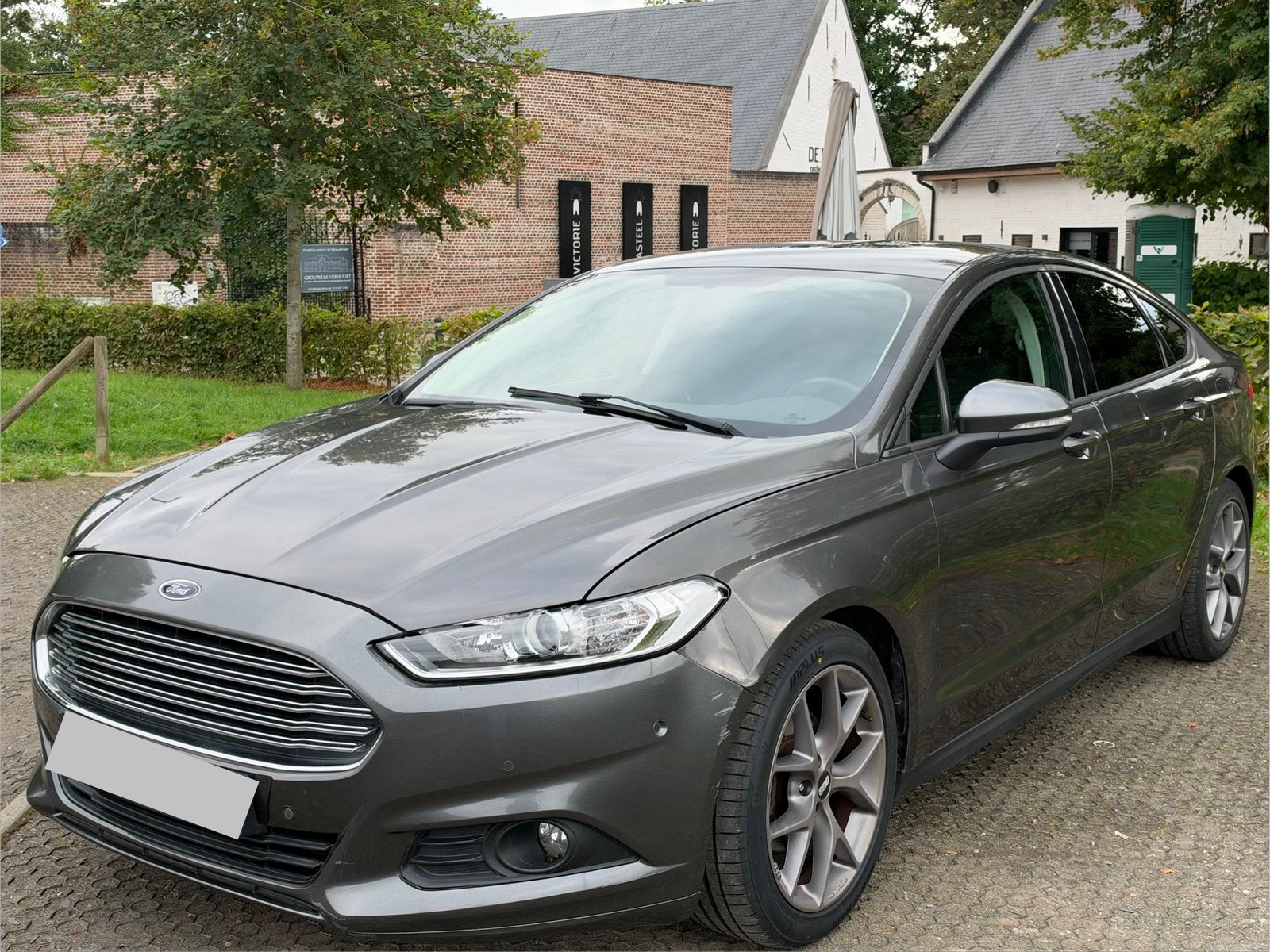 Ford Mondeo 1.5 Benzine 2015 - 135172KM, Mondeo, Bedrijf, Handgeschakeld, 5 deurs