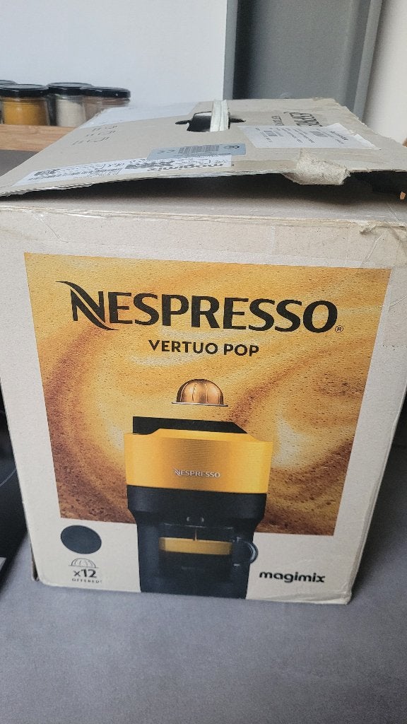 Nespresso coffee machine, Elektronische apparatuur, Koffiemachine, Ophalen of Verzenden, Zo goed als nieuw, 1 kopje
