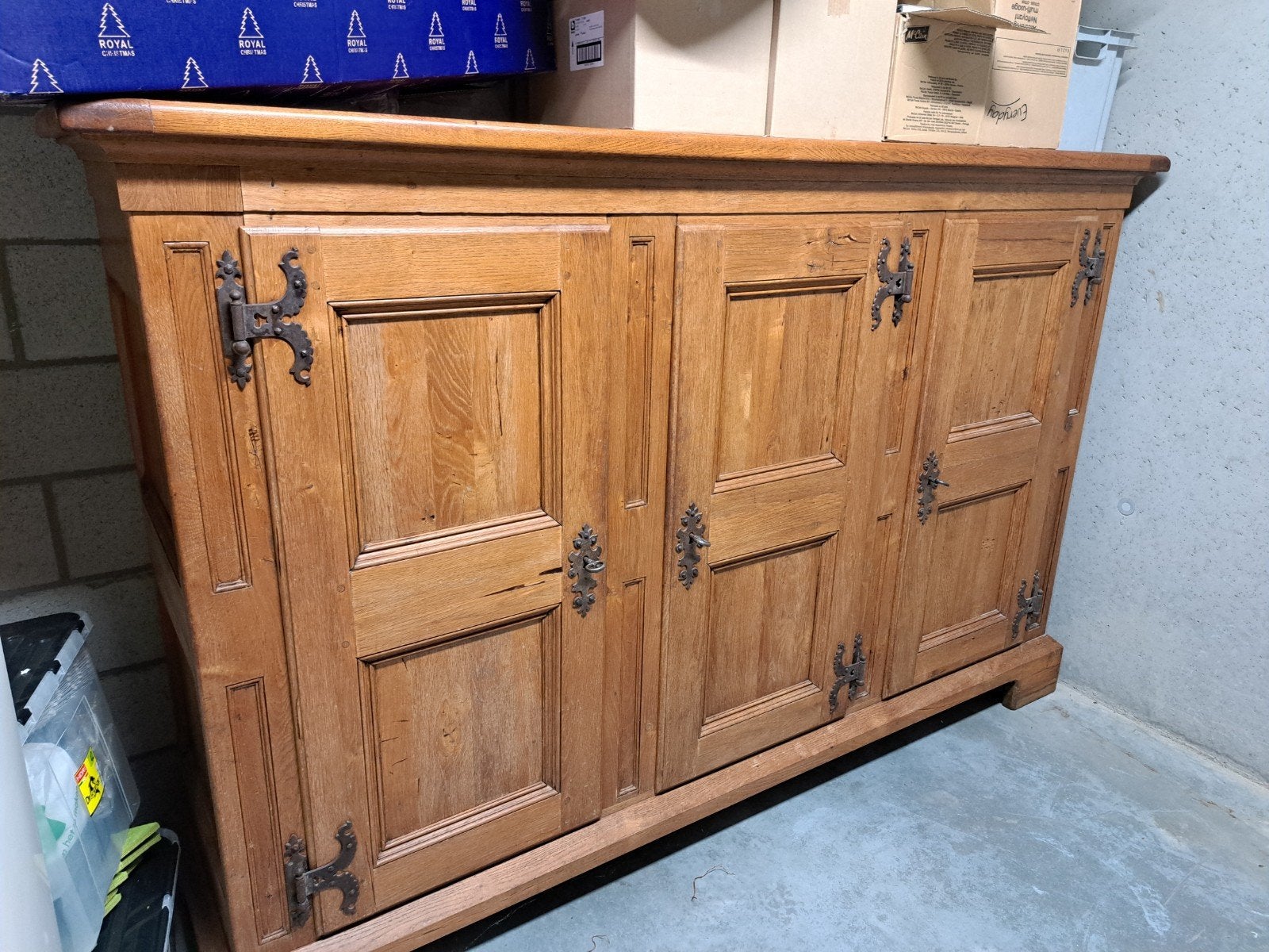 Authentieke kloosterkast, VERHUIS serviceflat  !!!!, Ophalen