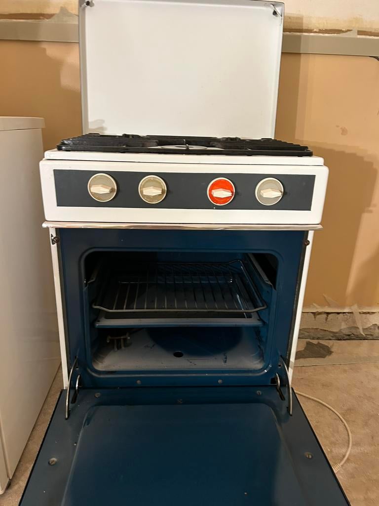 Fornuis + oven, Ophalen, Zo goed als nieuw
