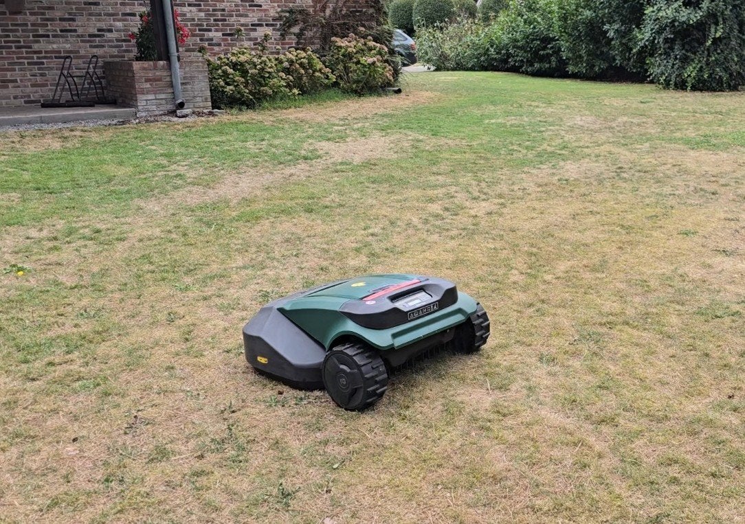 Robotmaaier, Tuin en Terras, Robotmaaiers, Ophalen, Gebruikt, Meer dan 25 cm, Robomow