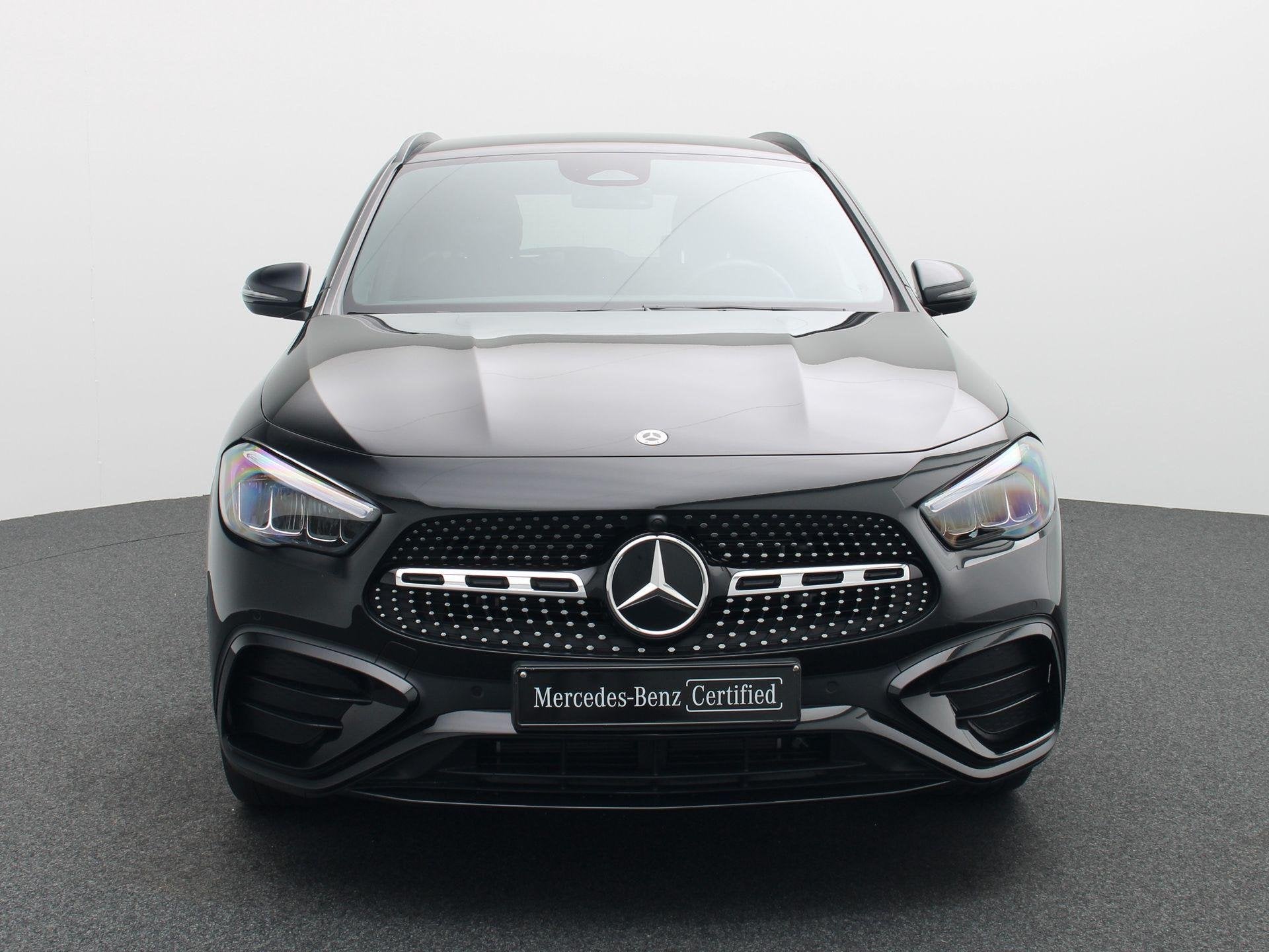 Mercedes-Benz GLA 250 e AMG Line + CARPLAY + TREKHAAK +, 1332 cm³, Achat, 1800 kg, Entreprise