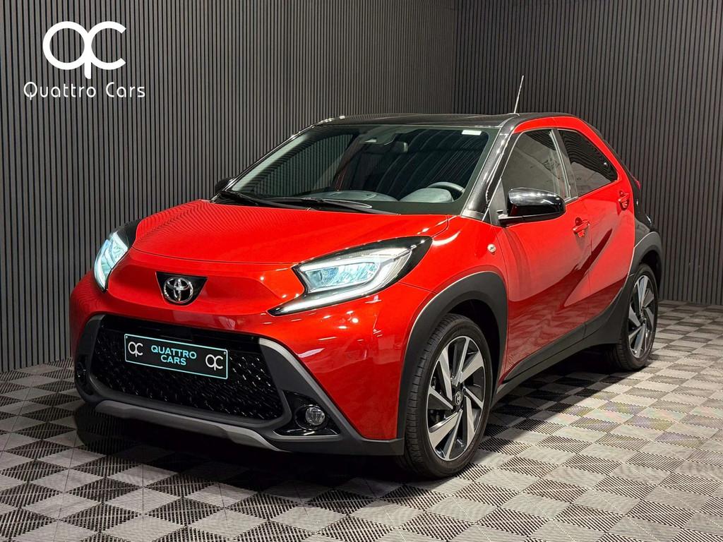 Toyota Aygo X 1.0 VVT-i - Boite Auto - Camera - Car Play - G, Autos, Toyota, Rouge, Achat, 998 cm³, Euro 6