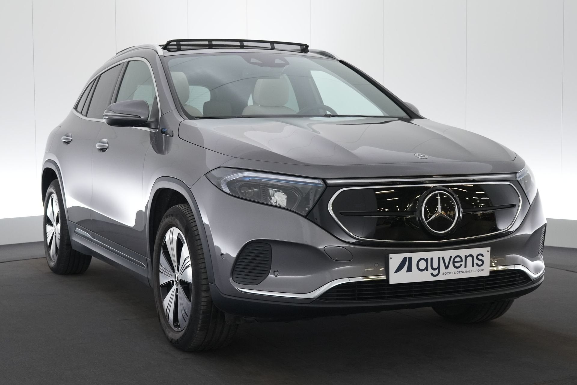 (2CFU085) MERCEDES-BENZ EQA, Auto's, Mercedes-Benz, Automaat, 215 kW, Electronic Stability Program (ESP), 5 zetels