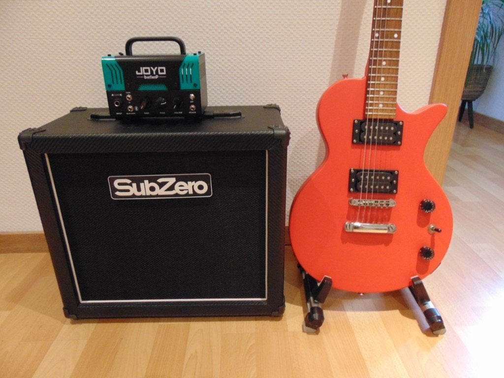 Guitare Stagg L250 Les Paul + Amp lampe Joyo + SubZero 1x10, Enlèvement, Neuf, Autres types