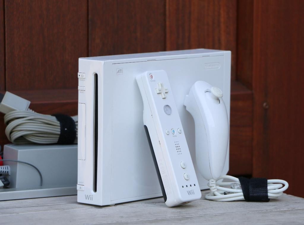 Nintendo Wii + Controller, Ophalen, Zo goed als nieuw
