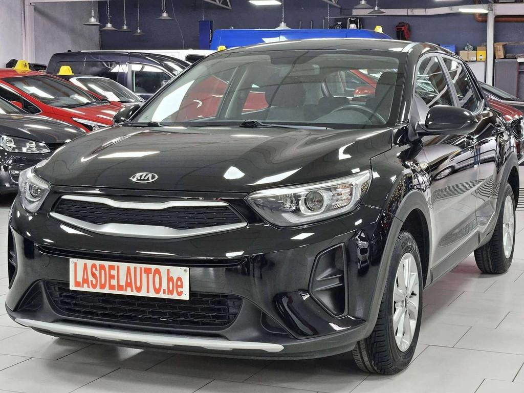 Kia Stonic 1.2i Easy ISG Android Carplay Blue Startstop CAME, Stof, Gebruikt, 4 cilinders, Zwart
