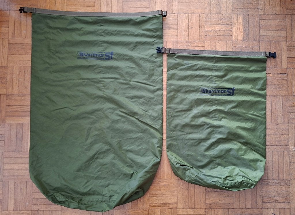 Lot de 2 sacs étanches Karrimor SF – État quasi neuf, Enlèvement ou Envoi, Comme neuf, Autres types