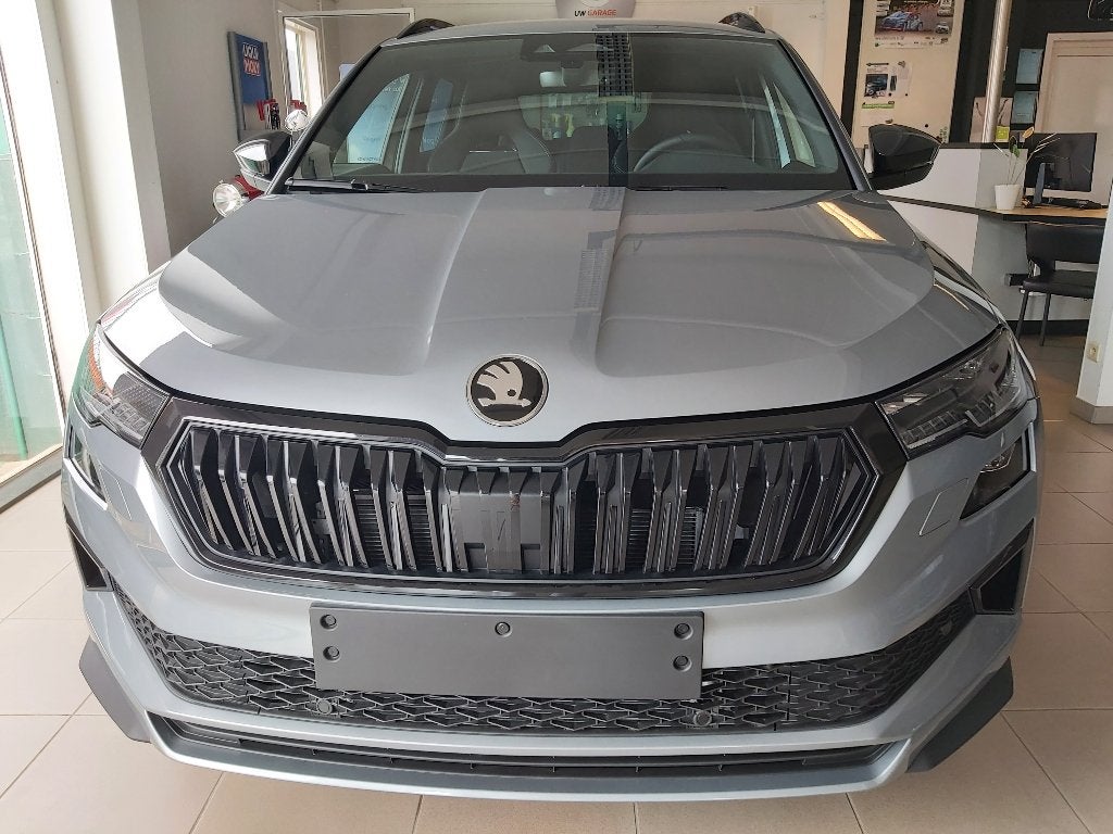 Skoda Karoq Sportline 1.5 TSI Automaat, Auto's, Automaat, Stof, 4 cilinders, 700 kg