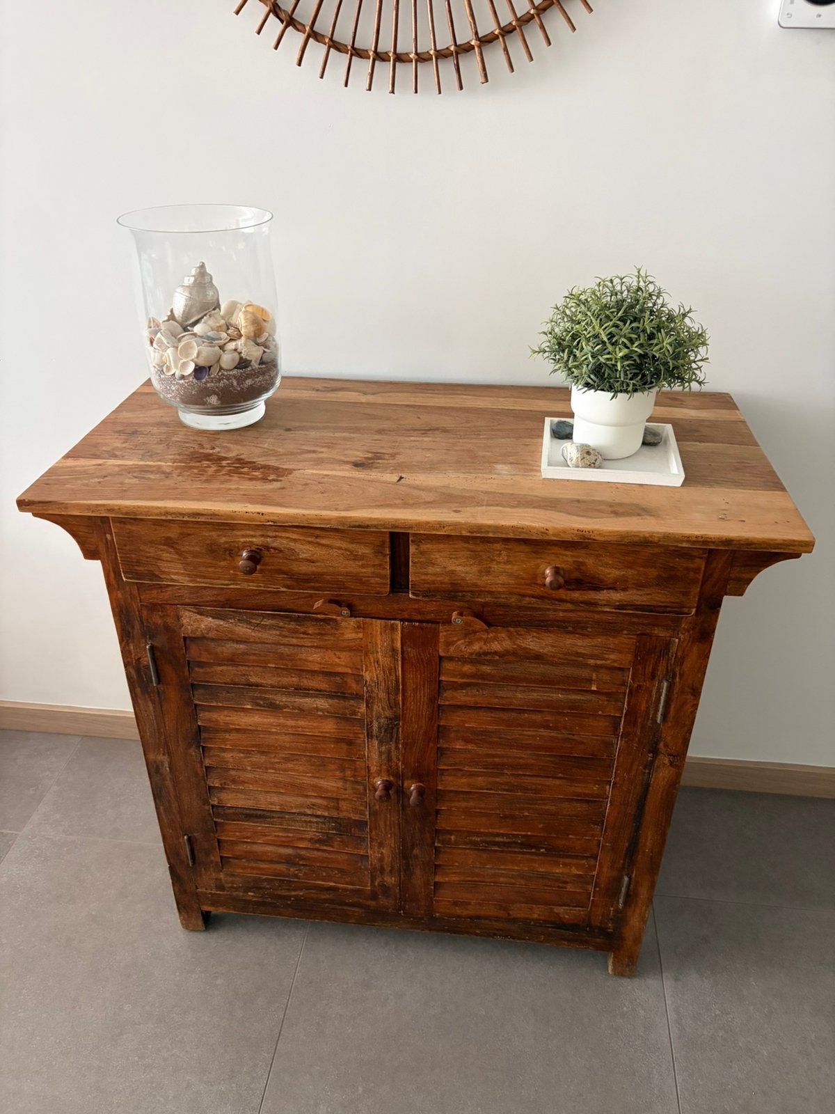 Mooi vintage dressoir in massief hout. Koopje!, Ophalen, Zo goed als nieuw
