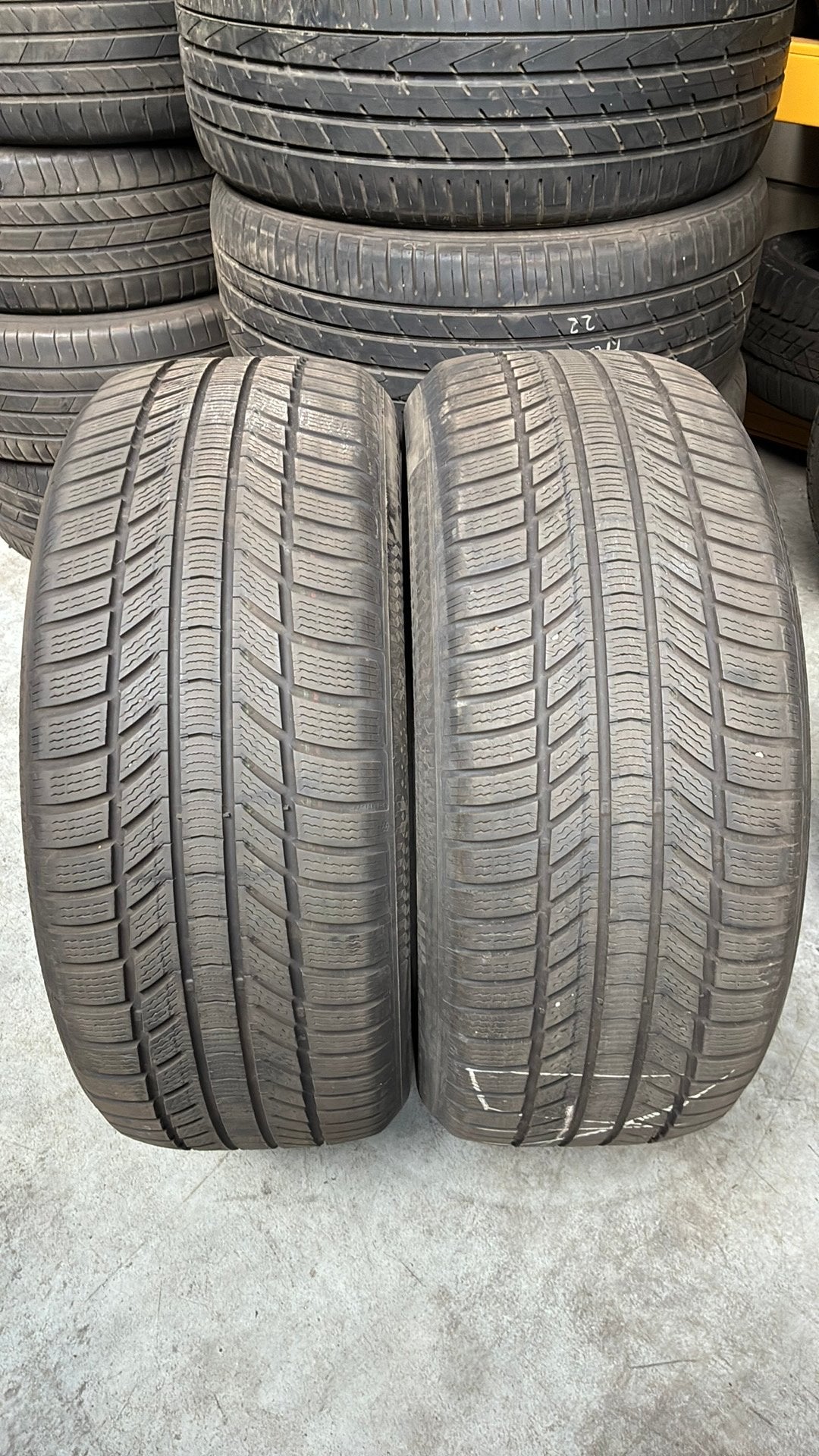 2555019 255/50/19 255/50R19 winterbanden merk Continental, Ophalen