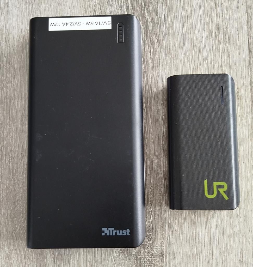 Powerbanks, Enlèvement