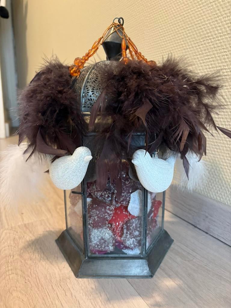 Vent, plumes et oiseaux + pétales de rose artificiels., Enlèvement ou Envoi, Boho, Comme neuf, Métal