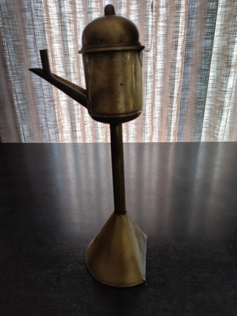 Messing olielamp, Ophalen