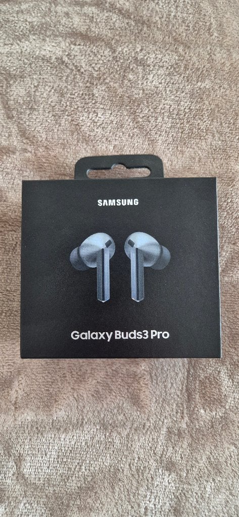 Galaxy buds3 pro silver (nieuw), Neuf, Argent, Enlèvement, Intra-auriculaires (Earbuds)