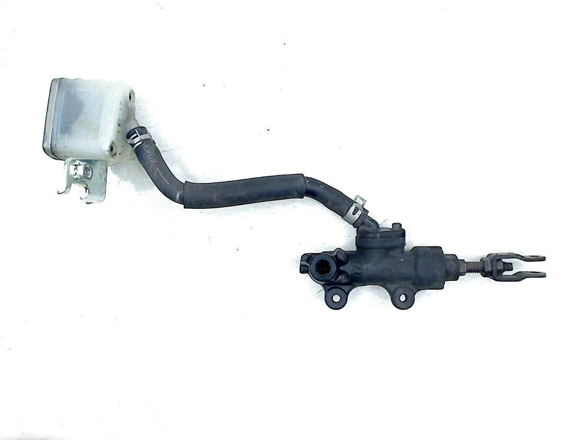 FREIN MAITRE CYLINDRE ARRIÈRE Suzuki, Motos, Dhr. S. di Majo, Utilisé, Info@cama-motorparts.nl, P.J. Troelstraweg 8 8
3144 CX  MAASSLUIS, NL