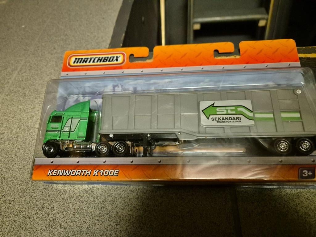 Matchbox kenworth k100 E in verpakking, Enlèvement ou Envoi