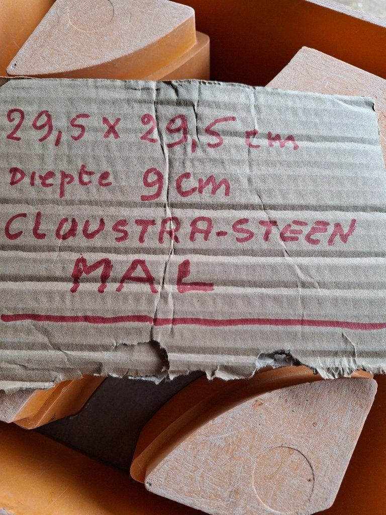 Mal voor claustrastenen, Enlèvement, Utilisé