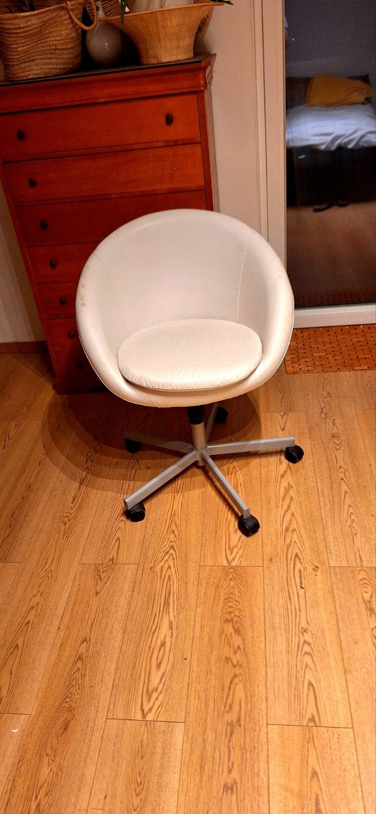 Chaise Gamer IKEA, Maison & Meubles, Enlèvement, Comme neuf, Blanc, Chaise de bureau