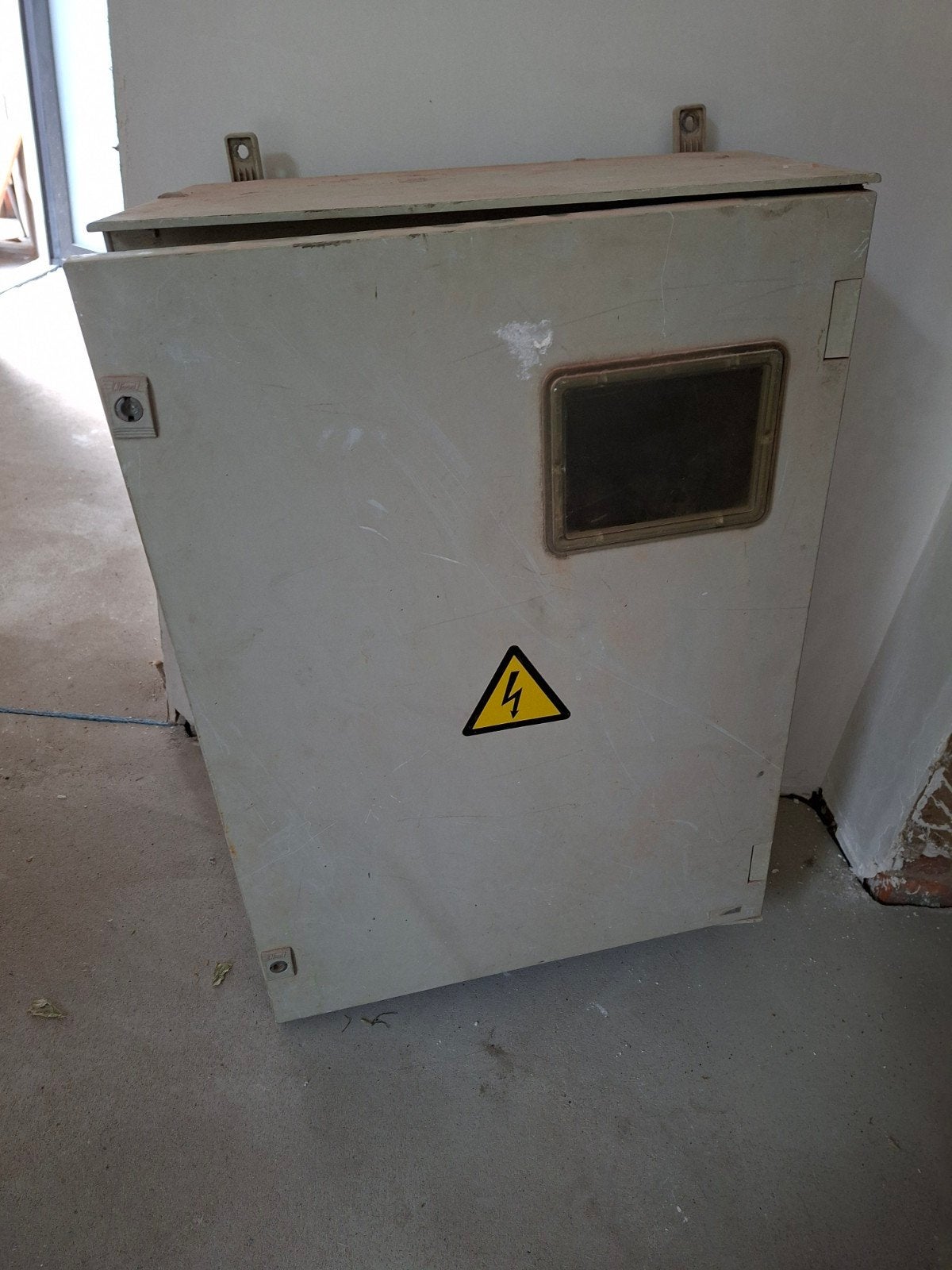 Werfkast, Doe-het-zelf en Bouw, Ophalen