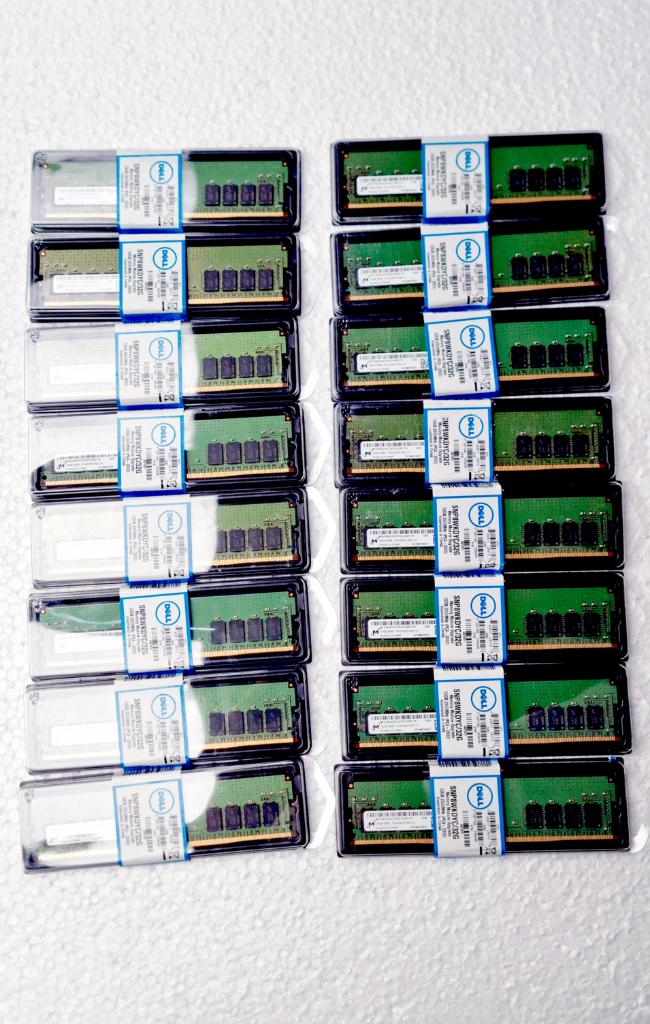 256GB MICRON (16x16GB) DDR4 2Rx8 PC4-2933Y ECC, Enlèvement ou Envoi, DDR4, 512 GB ou plus, Serveur