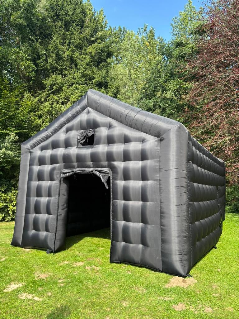 Partytent / race cave TE HUUR, Tuin en Terras, Ophalen of Verzenden, Zo goed als nieuw, Partytent