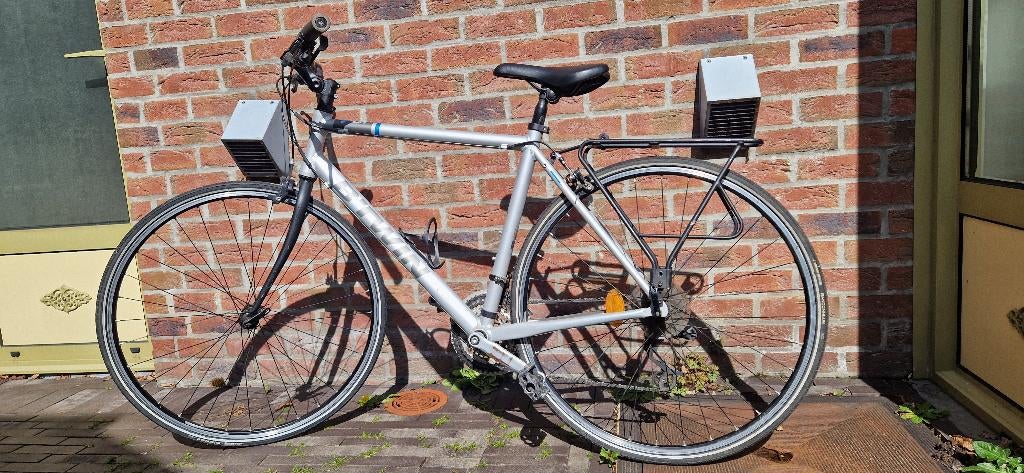 B'TWIN Fit 300 racefiets/fitness, Fietsen en Brommers, Fietsen | Racefietsen, Zo goed als nieuw, Dames, Overige merken, Meer dan 20 versnellingen