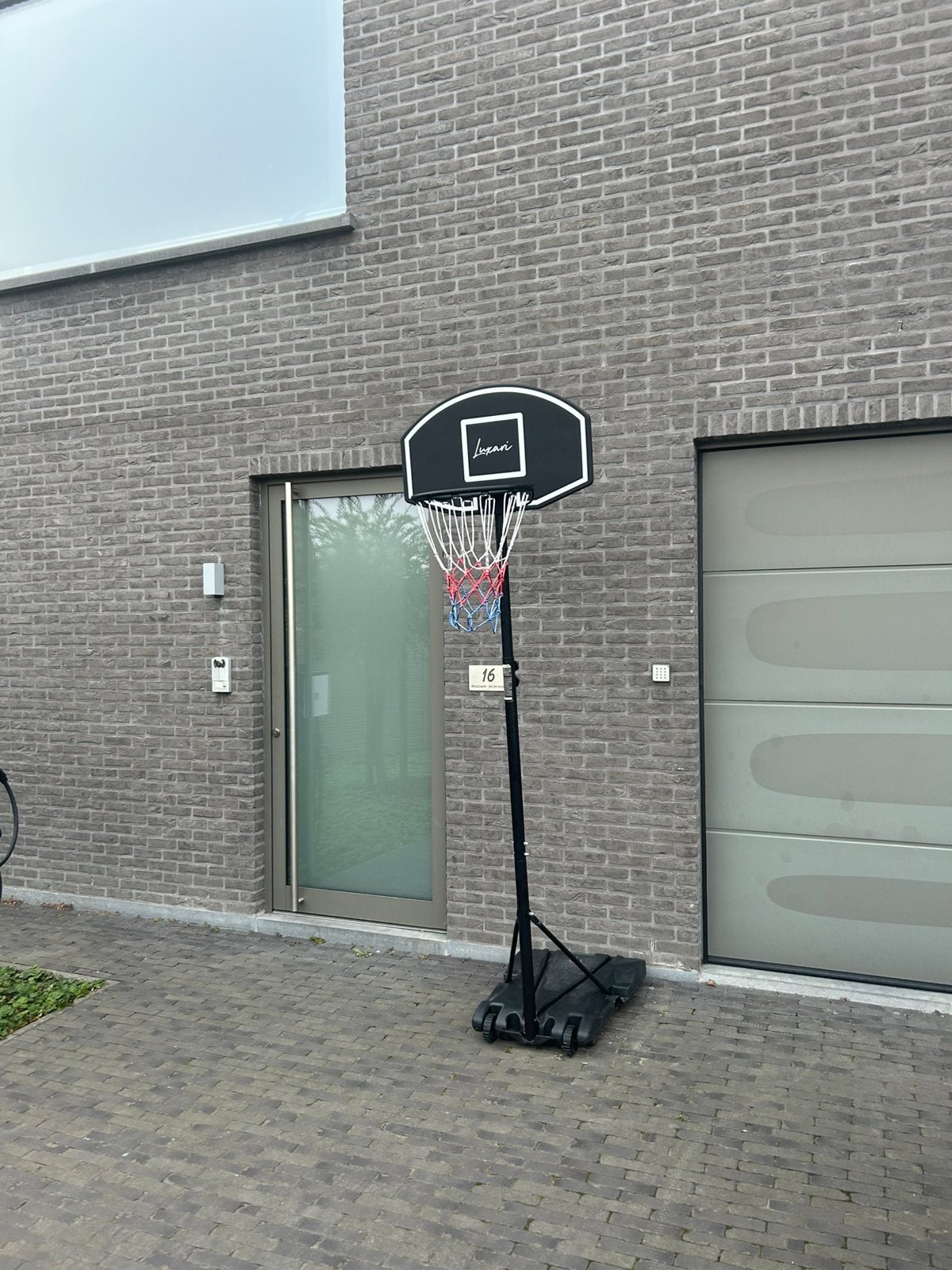 Basketbalpaal Luxari Pro, Sport en Fitness, Ophalen, Zo goed als nieuw, Ring, Bord of Paal