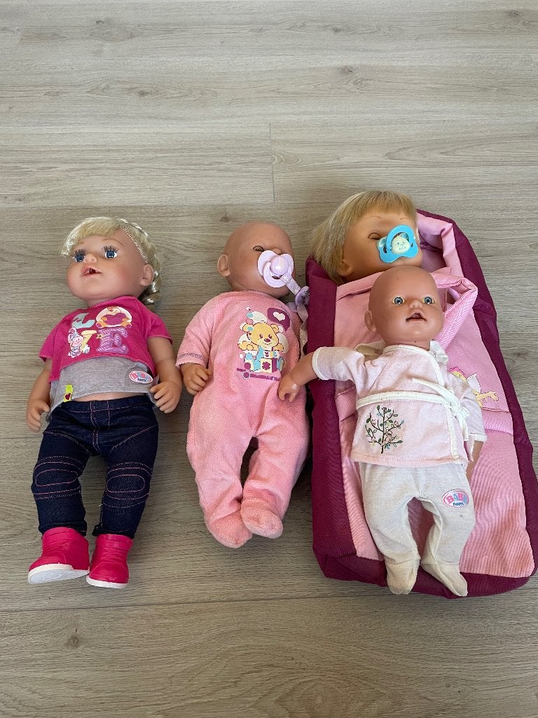 Poppen baby born met heel veel toebehoren, Kinderen en Baby's, Speelgoed | Poppen, Ophalen, Gebruikt, Babypop