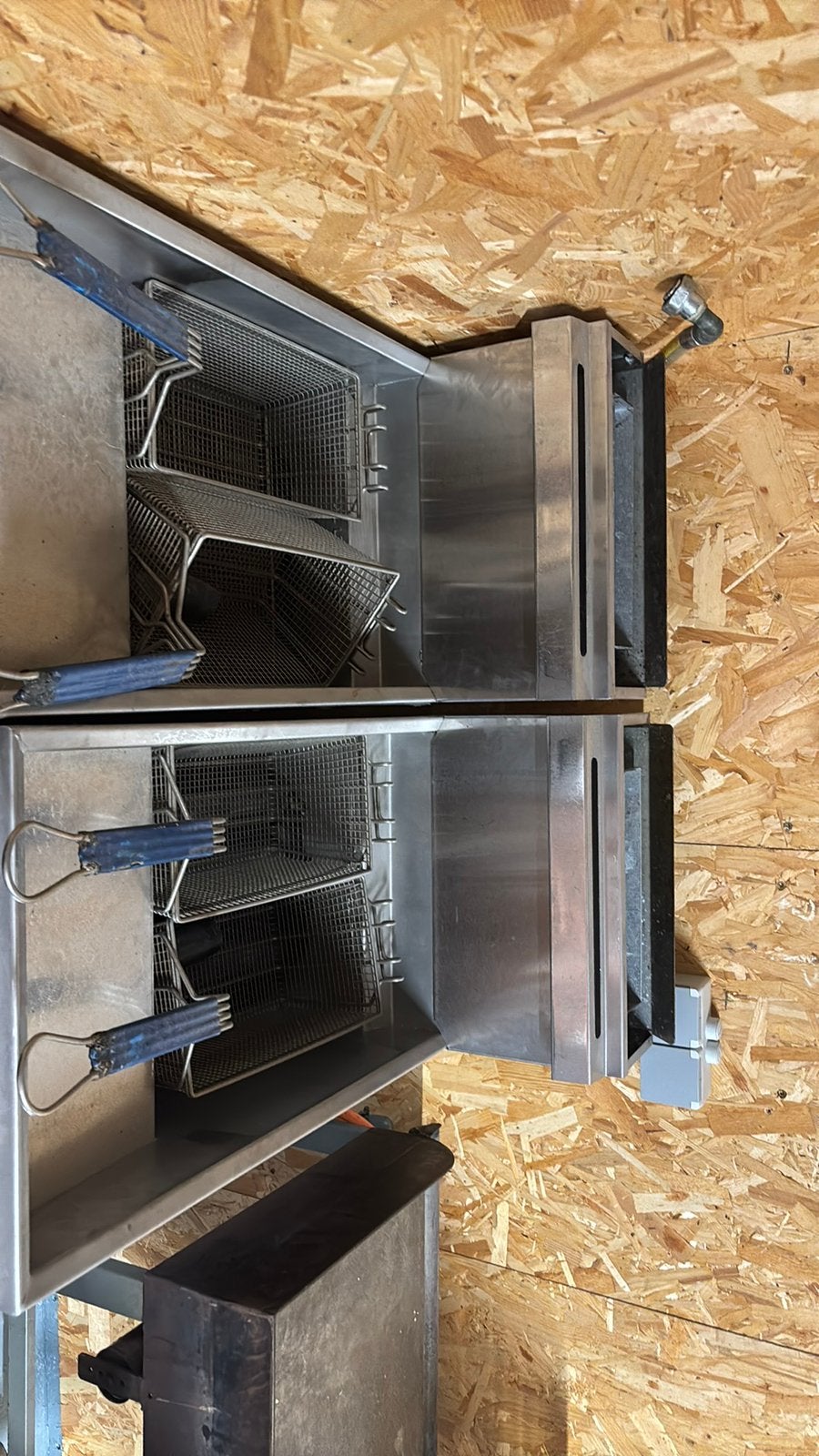 2 friteuses, Enlèvement, Autres types