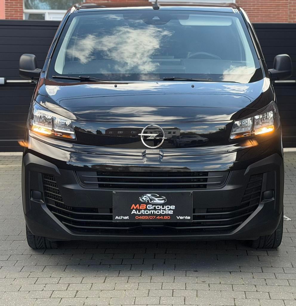Opel Vivaro 2.0 CDTi L3H1 / BLACK ÉDITION / 3 PLACE / AIRCO, Autos, Opel, Achat, Euro 6, Entreprise, 3 places