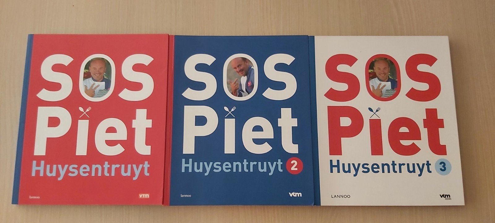 3 kookboeken SOS Piet. €6 per stuk of 3 voor €15., Ophalen of Verzenden