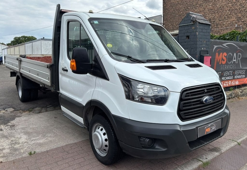 Ford Transit Plateau 5,20 m 1er proprio 125.500 km, 3 places, Boîte manuelle, 2 portes, 96 kW