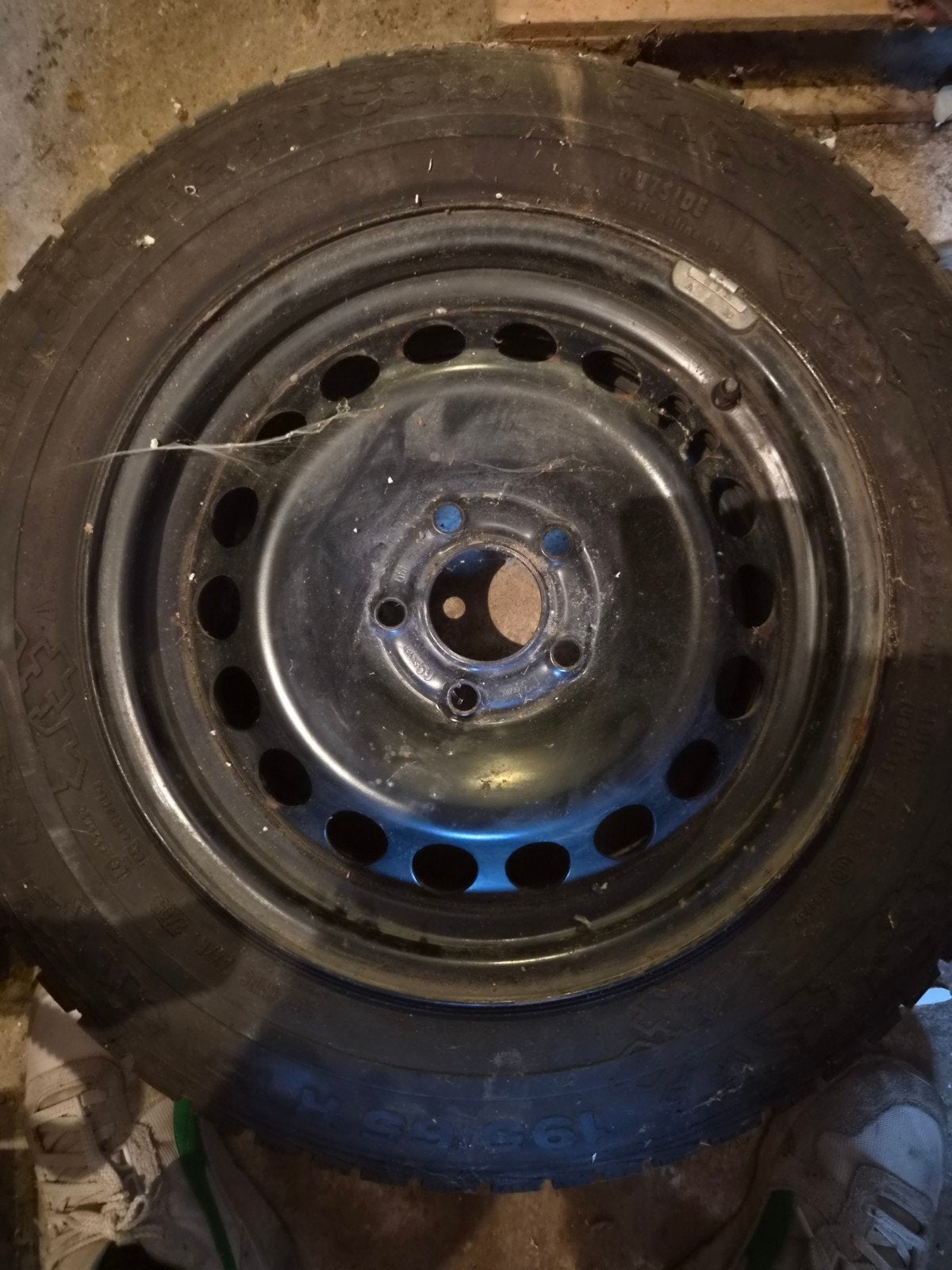 4 banden met velg, Enlèvement, Utilisé