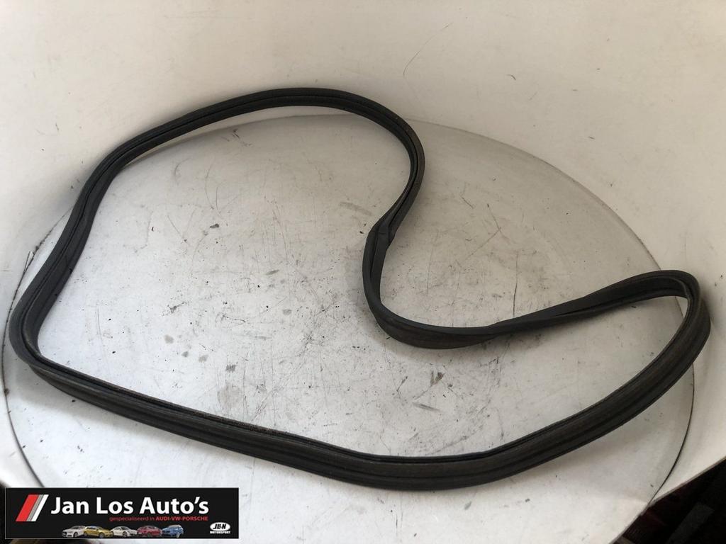 VW Golf Cabrio 3 3.5 kofferkleprubber afdichtrubber, Arrière, Volkswagen, -, Haillon arrière
