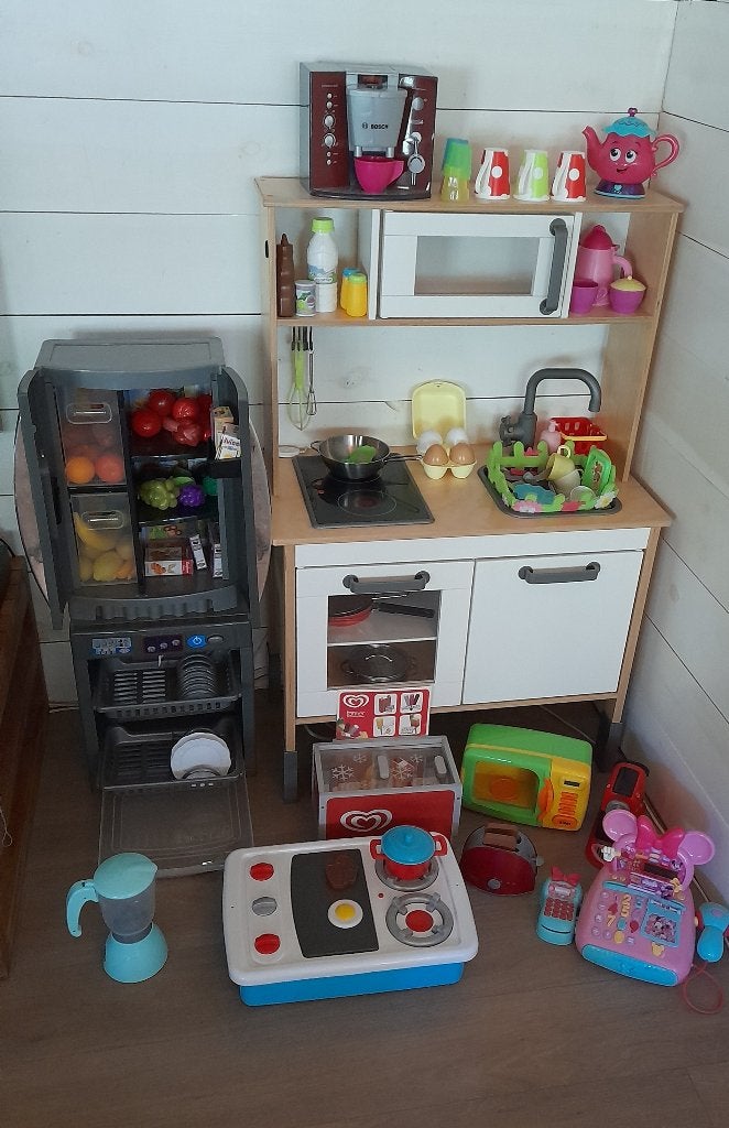 Speelkeukentje met allerlei, Kinderen en Baby's, Ophalen, Gebruikt, Speelkeuken-accessoire